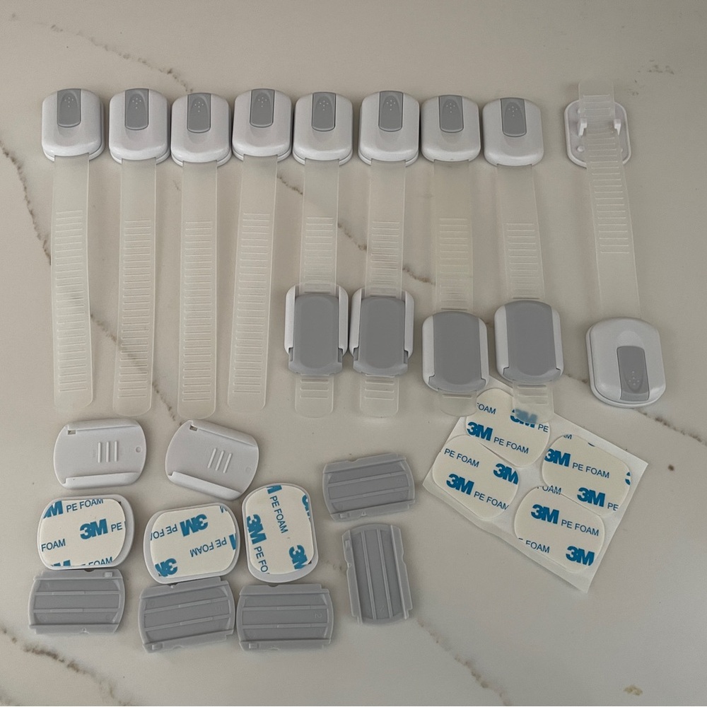 3M Cabinet Locks